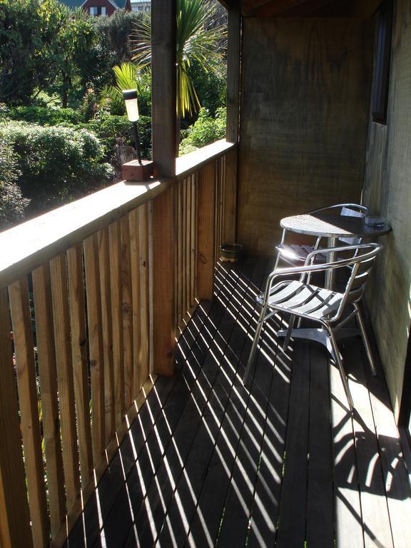 Manuka Lodge Tryphena Exterior photo